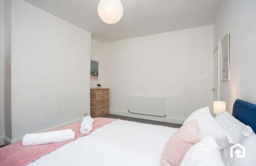 Vacant Nests The Fredrick Close to sea front - Photo 23