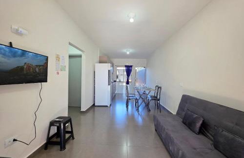 Casa 01 com 2 quartos, churrasqueira 15min centro - Foto 16