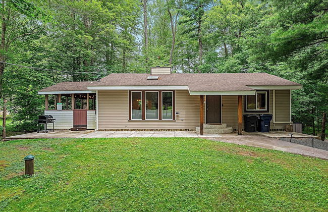 Birchwood by Avantstay Game Room + Lake Access - Photo 47