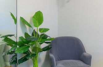 Charming and Cozy 1 Bedroom 1 Bathroom Guest Suite in Silverlake - Foto 46