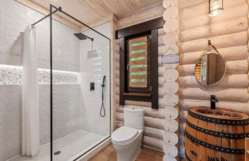 Log House Chalet, Volleyball field, Sauna, Hot Tub - Foto 19