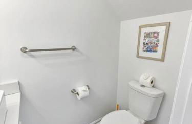 Hot Tub, Putting Green + Bikes! - Photo 32