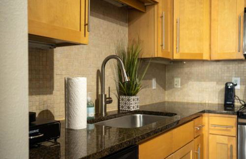 Trendy, upscale apartment! - Foto 49