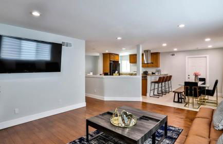 H&H Modern Lux 4BD 1 King Suite 3 Queen SoCal Disney - Foto 5