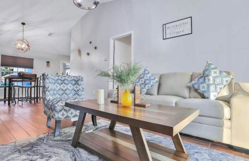 Spacious Home w/ Pool&Resort Amenities,near Disney - Foto 3