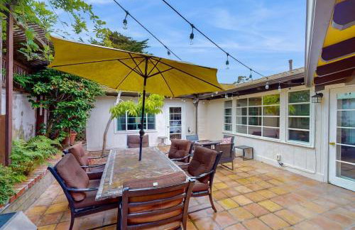 La Jolla Historic Gem, Hot Tub, Game Room, Garden Oasis with Firepit & Courtyard Dining - Foto 21