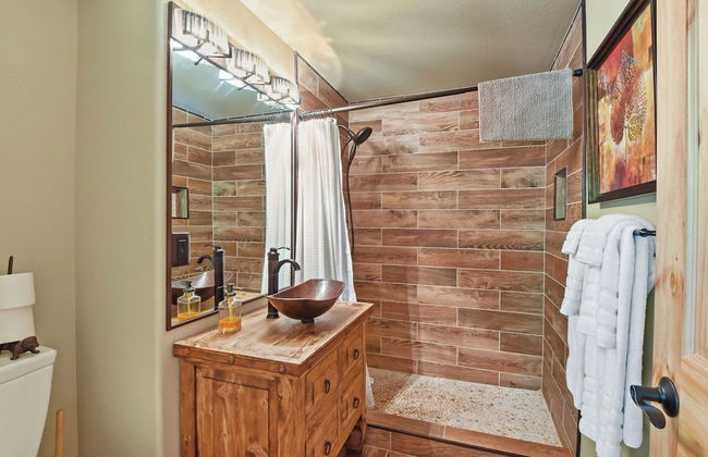 Luxury Tahoe Chalet Minutes to Dining - Foto 10