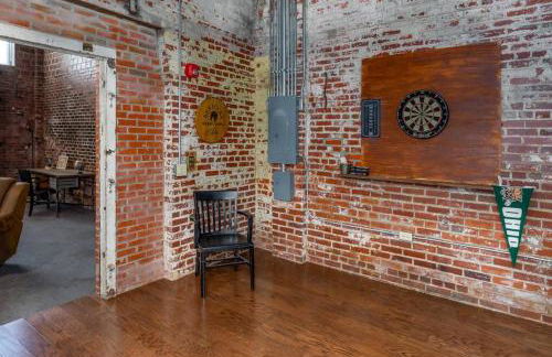 Unique and Charming Downtown Apt - Foto 14