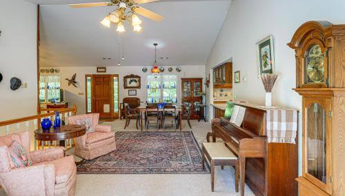 Peaceful Harrison Duplex with Porch and Grill! - Foto 3