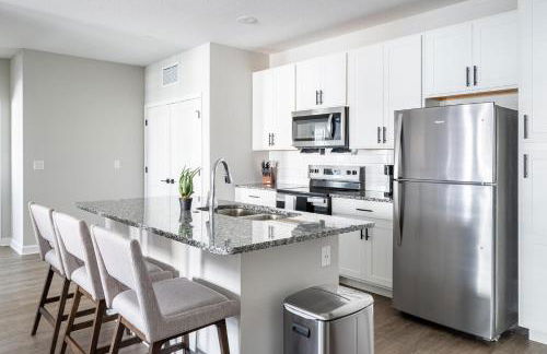 Landing Stylish 2BD Pool Gym - Foto 8