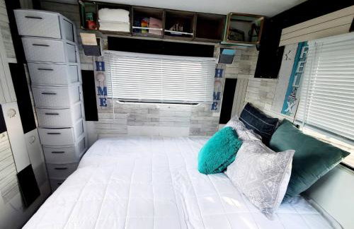 Camper Apt DE Sleeps 3 - Foto 1