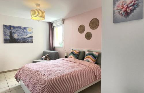 Disneyland Area & Family & Private Garage & Free Wi-Fi - Foto 8