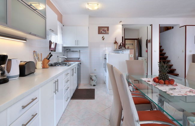 Sunny Holiday Home With Terrace - Foto 7