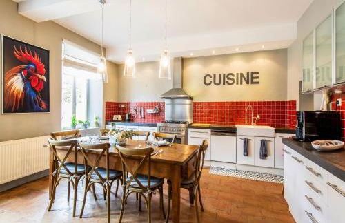 Mansion With Swimming Pool - Foto 10