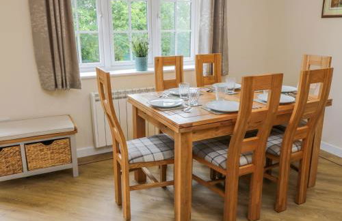 Ryedale Country Lodges - Hazel Lodge - Photo 11