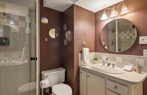 Relaxing Escape + Large Deck - 12 Min to Red Rocks - Foto 25