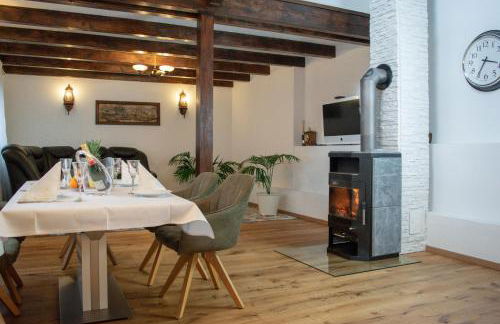 Lovely villa Monte close to Cologne with three bedrooms and one bathroom - Foto 15