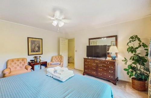 Deck and Private Dock! Waccamaw River Retreat - Photo 12