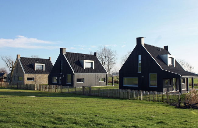 Seaside Villa With Garden - Foto 1