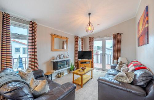 2 Bed Cabin - Sleeps 4 - Pets - 5 min to Beach - Foto 27