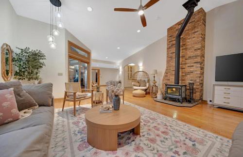 3 Acre Stillwater Oasis,Min from Downtown,Hot Tub - Foto 29