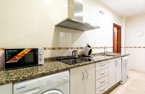 Center of Seville! Luxury apartment in Sevillian Manor House! - Photo 6