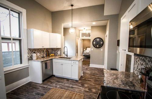 Restored Historic 2br/1.5ba House Near Downtown - Foto 60