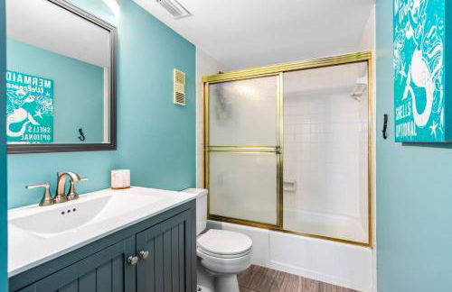 Island Time Oasis Pool Walk to Beach & Balcony - Foto 16