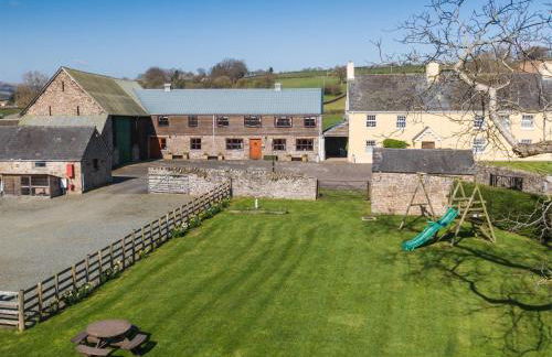 5 Bed in Boughrood BN358 - Photo 15