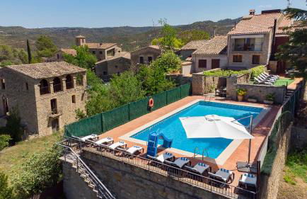 21 Sleeps Private Pool Villa & BBQ Near Barcelona - Foto 78