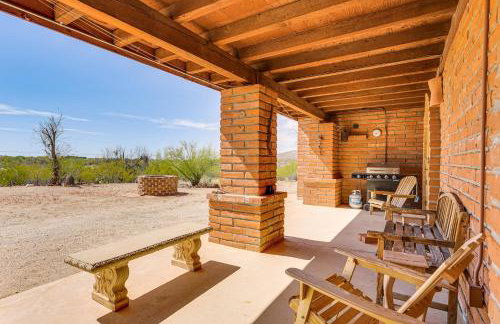 10-Acre Desert Oasis with Expansive Patio in Tucson! - Foto 5