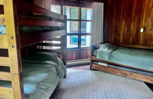 Private Pool & Hot Tub at Chalet by Hidden Valley - Foto 16