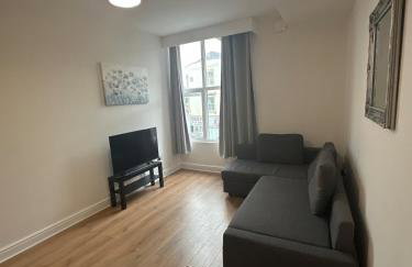 Bright Comfy Bristol Apartment - Foto 1