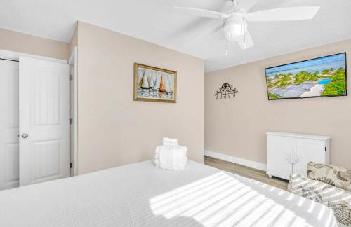 Paradise Point - Luxury Oceanfront Estate - Pool, Dock, Outdoor Kitchen & Family Amenities - Foto 22