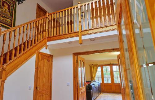 Holly House - Photo 20