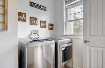 Family Tides by Bayley Vacation Rentals - Photo 24