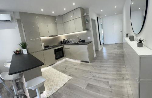 Luxurious 3Bedroom 2 BATH 110 m Apartment Adjoining Hotel Martinez Beachfront - Foto 6