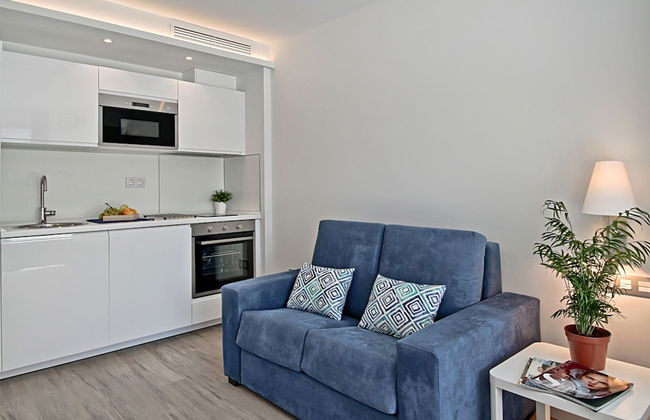 Carihuela Suites - Photo 7