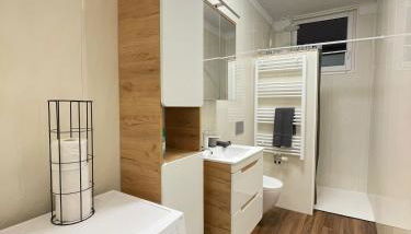 3 Wohnungen in einem Haus, ideal bis 14 Personen - Foto 5