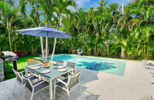 Zen Den - Heated Pool, Work Friendly, Near Beach - Foto 36