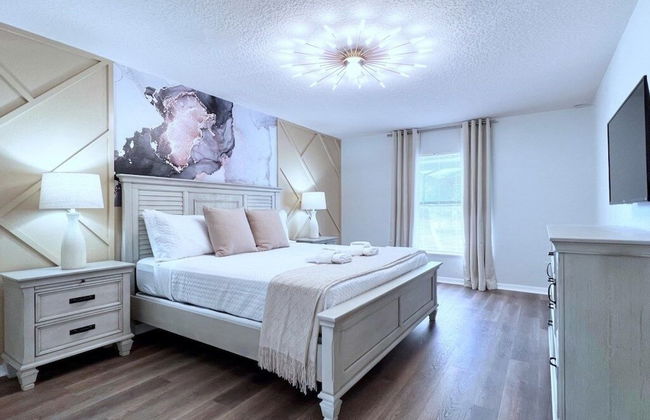 Beautifuly 5bd Pool Gm Hm, Legacy Park-409cr 5 Bedroom Home by RedAwning - Foto 1