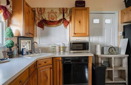 Historic Home near Stony Brook Village & Beach - Foto 68