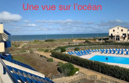 SUPERBE T3 LES PIEDS DANS L'EAU, parking, piscine en été - Foto 1