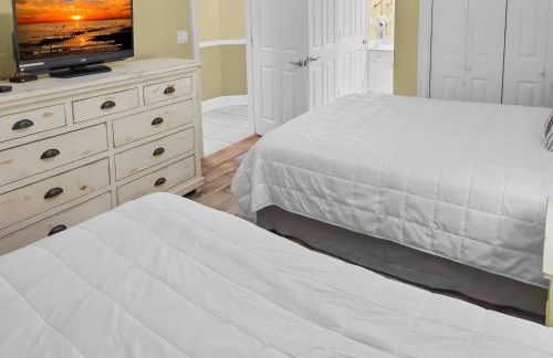 SMP 208 - Stunning 3 Bedroom Beachfront Condo! - Foto 23