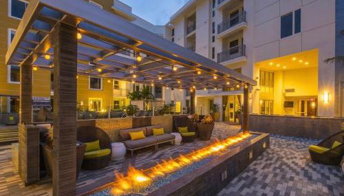 West Hollywood 2bdr residence - Photo 2