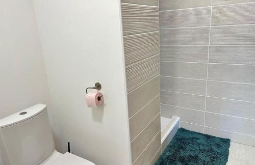 L'Etoile-Appartement élégant au coeur d'Epernay, proche de l' avenue de Champagne - Foto 16