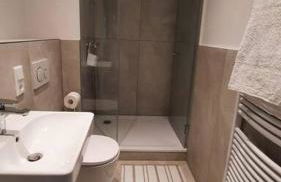 2 BR- New, cozy apartment for 5 people - Foto 6