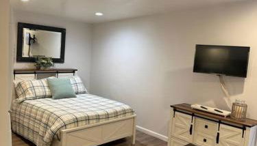 Private Cozy Retreat near Downtown Salinas! - Foto 3
