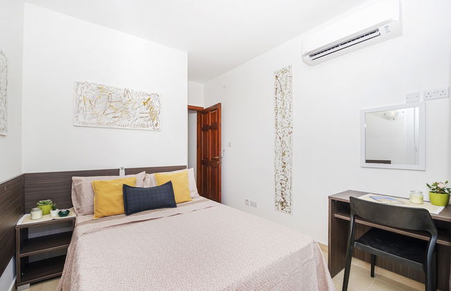 Summer Breeze Superior Apartment with Terrace by Getaways Malta - Foto 4