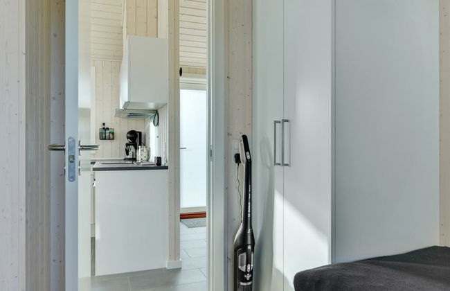 "Sighfrith" - 150m from the sea - Photo 40